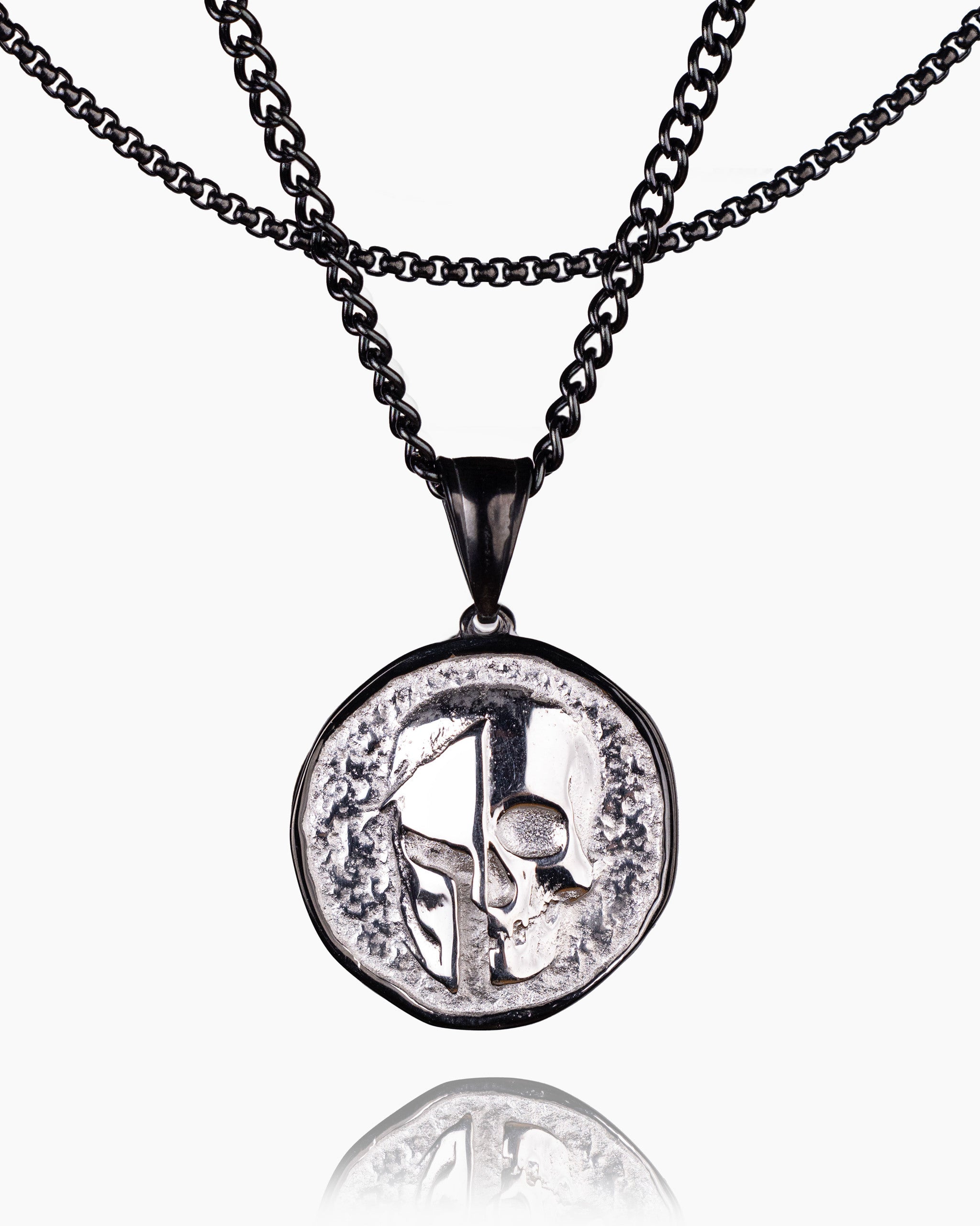 Spartan Skull Veni Vidi Vici Coin Pendant